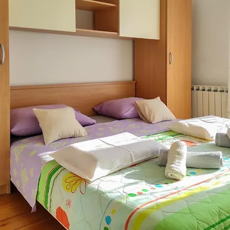 Meri, Spacious In A Quiet Location Near The Apartment