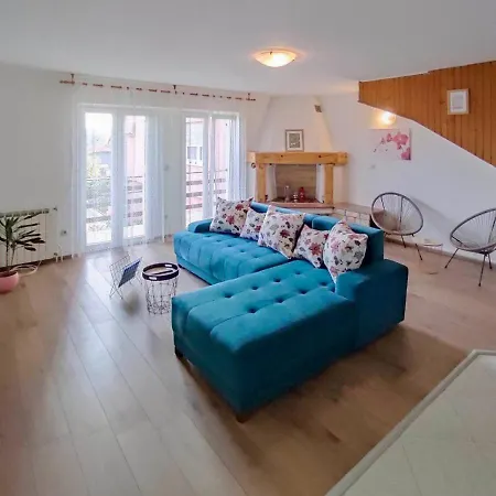 Meri, Spacious In A Quiet Location Near The Apartment